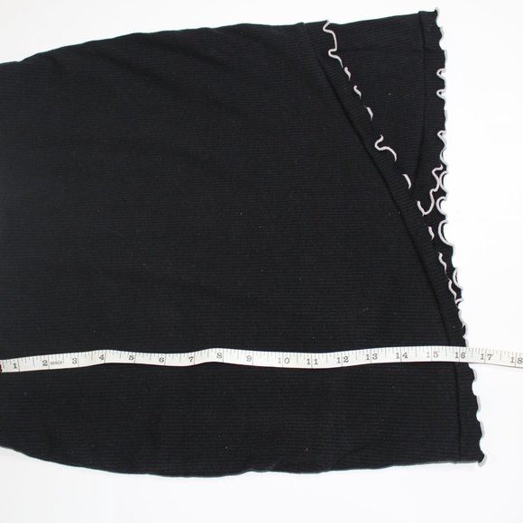 Crop Top and Skirt Set - Picture 7 of 12